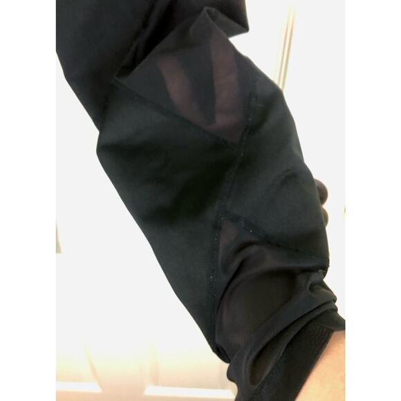 Athleta Size Small Sonar Capri Legging Solid Black Mesh Drawstring Crop Stretch - Picture 4 of 7